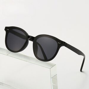Plastic sunglasses with UV400 protection 5515-GT