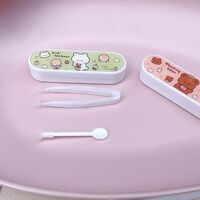 Пинцет пластиковый в индивидуальной упаковке в коробочке 