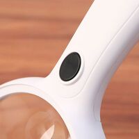 Лупа с универсальной подсветкой, увеличительное стекло с ручкой 90120-XX, диаметр 120 мм, увеличение: 2Х, 6Х