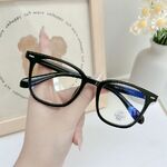 Оправа пластиковая из материала TR90 с линзами Blue Ray Cut MAMO M3821