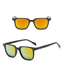 Солнцезащитные модные очки KYZ3246