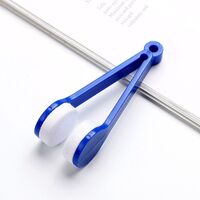 Portable microfiber glasses cleaning clip