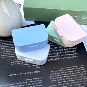 Mini set for a soft contact lens XJ007