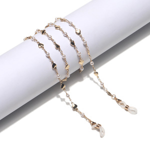 Металлическая цепочка с бусинами и сердечками для очков и масок GL1125