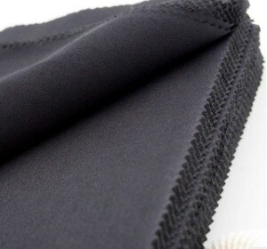 Салфетка чёрная мужская из плотного трикотажа, для протирки очков и составления подарочного комплекта 金布 579-7 14см*17см