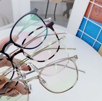 Hybrid frame, metal + TR90, with Blue Block coating SANTA M8067