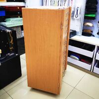 Офисный бокс - витрина для оправ и очков, с замками, на 288/234 мест JS-C200323