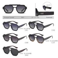 Polarized plastic sunglasses with spring hinges Enrique Cavaldi EC9831