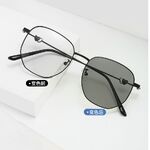 Photochromic glasses with blue light and UV protection 9803-GT