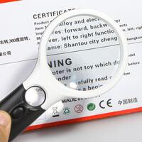 Лупа карманная для чтения с подсветкой 6902AB, Ø75+22 мм, увеличение X3.5+X45