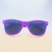 针孔眼镜 Перфорационные очки-тренажёры цветные