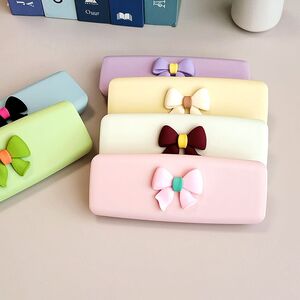 Мини-набор для мягких контактных линз + 5 контейнеров для хранения B052五副蝴蝶结