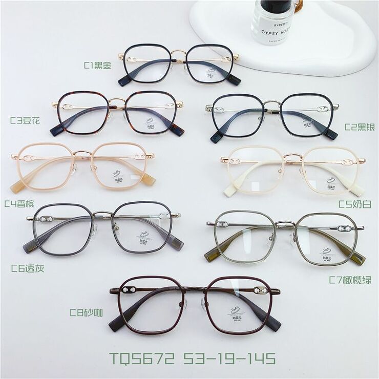 Оправа гибридная, металл + TR90, линзы с Blue Block покрытием SANTA TQ5672