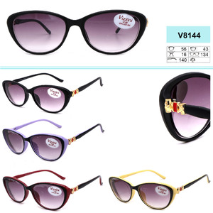 Очки в пластиковой оправе с белыми и цветными линзами VIZZINI V8144 -1,00 до -4,00 (шаг 0,5)