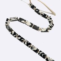Acrylic non-slip chain, black and white, for glasses and masks GL1695