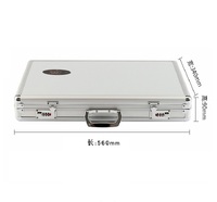 Меднабор из 266 пробных линз в металлических оправах в алюминиевом кейсе