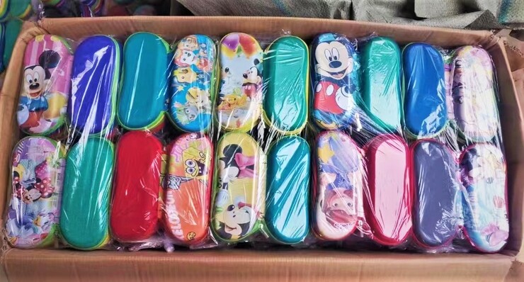 Children's case for glasses Disney oval