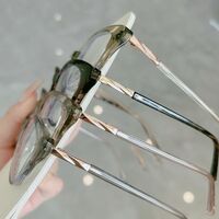 Оправа пластиковая из материала TR90 с линзами Blue Ray Cut MAMO TR8257