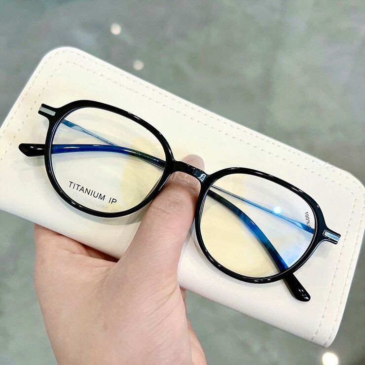 Оправа сверхлёгкая титановая + пластик TR90 MAMO T18922