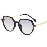 Солнцезащитные пластиковые TR90 очки с защитой UV400 9723-2-GT