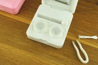 Набор - устройство для очистки мягких контактных линз (A set for cleaning soft contact lenses) G1002