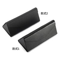 Футляр для очков и солнцезащитных очков + дополнительный комплект HD0566