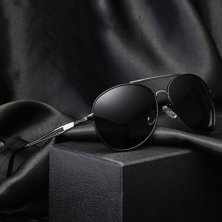 Солнцезащитные поляризационные очки с защитой UV400 F8703