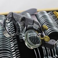 Меднабор из 266 пробных линз в металлических оправах в алюминиевом кейсе MT266-A8