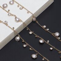 Gold-colored metal non-slip chain, with rhinestone and pearl, for glasses and masks GL692